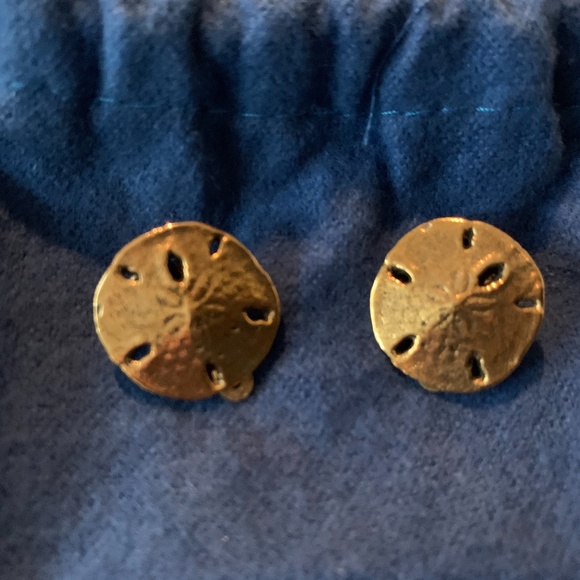 Mignon Faget  gold sand dollar clip earrings - Picture 9 of 9
